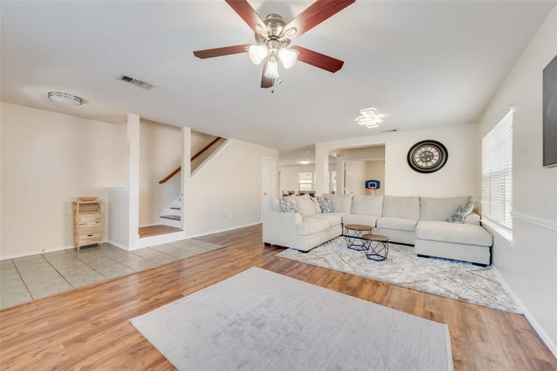 13529 Lost Spurs Road, Fort Worth TX 76262 - Photo 6