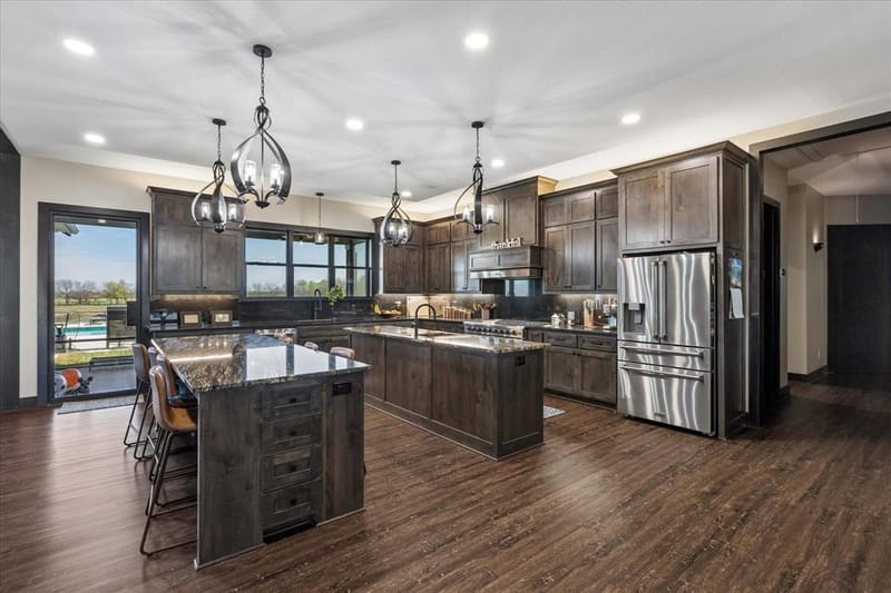 5921 Hawkeye Road, Krum TX 76249 - Photo 7