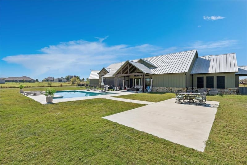 5921 Hawkeye Road, Krum TX 76249 - Photo 29