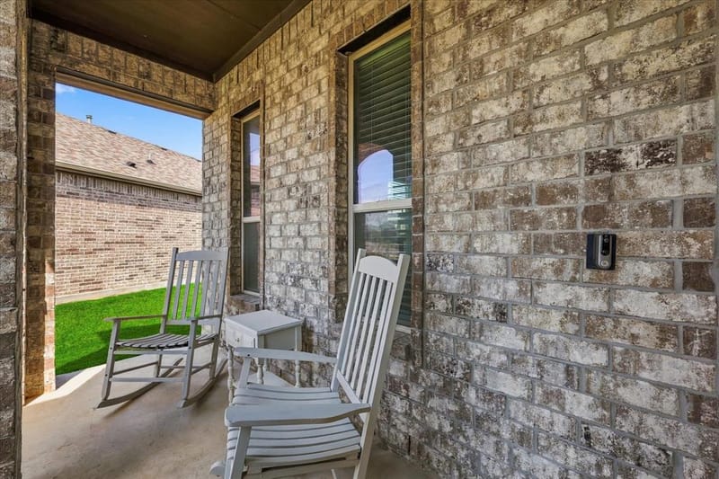 545 Passionflower Drive, Fort Worth TX 76131 - Photo 5