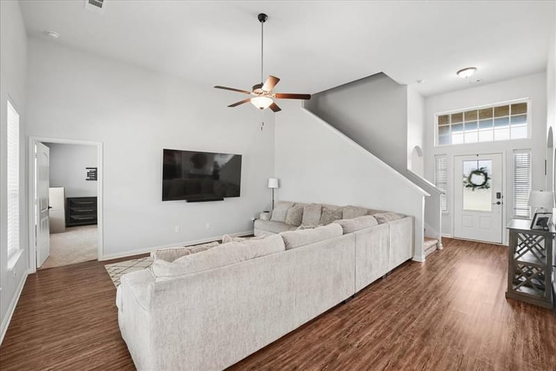 717 Milas Lane, Glenn Heights TX 75154 - Photo 7