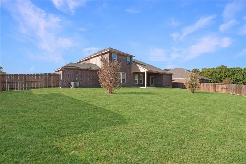 717 Milas Lane, Glenn Heights TX 75154 - Photo 24