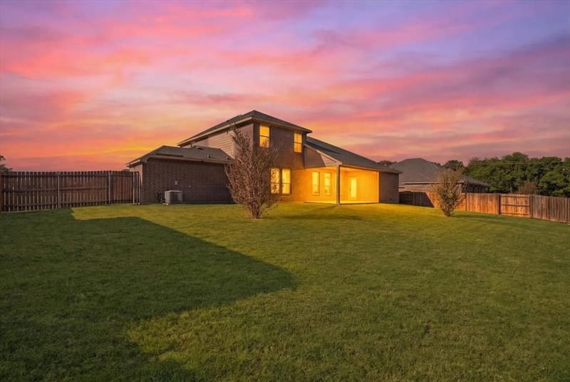 717 Milas Lane, Glenn Heights TX 75154 - Photo 21