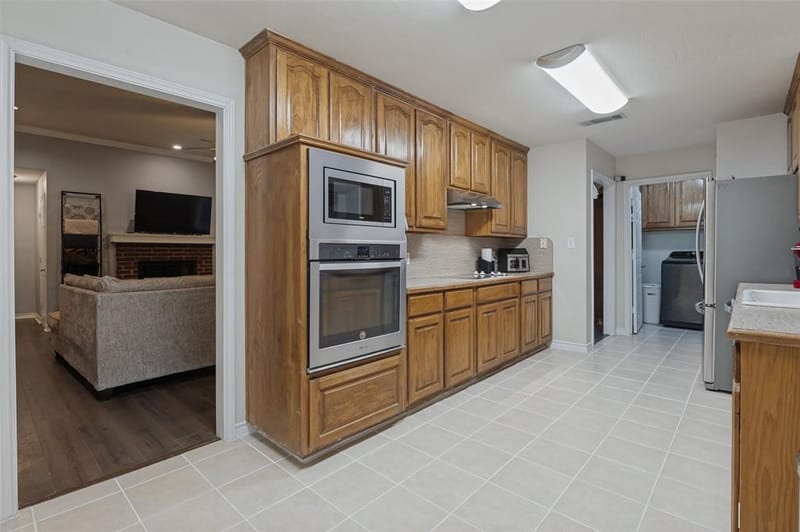 701 Carlisle Court, Lake Dallas TX 75065 - Photo 13