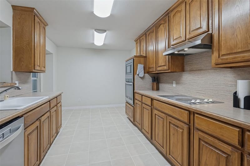 701 Carlisle Court, Lake Dallas TX 75065 - Photo 11