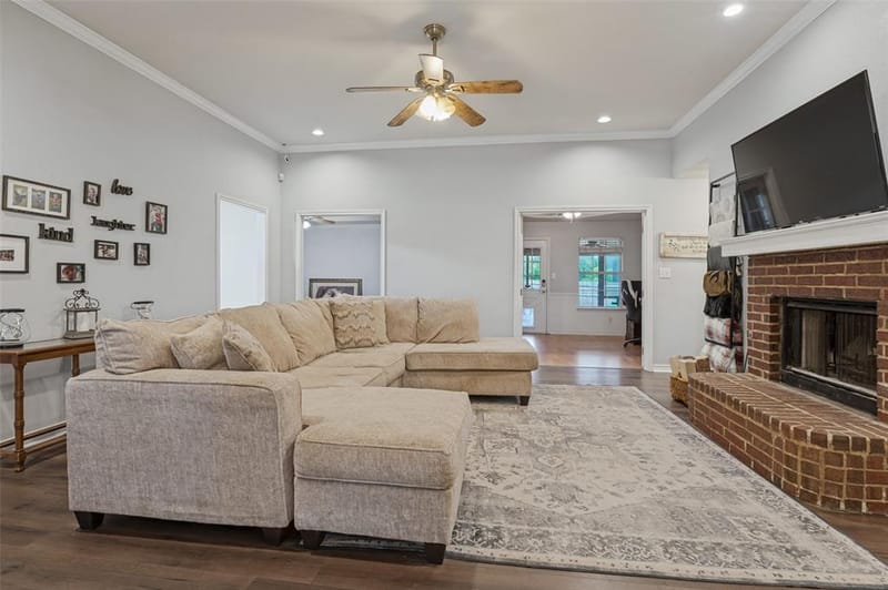 701 Carlisle Court, Lake Dallas TX 75065 - Photo 8