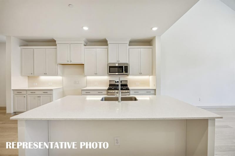 3570 Pierce Lane, Grand Prairie TX 75052 - Photo 5