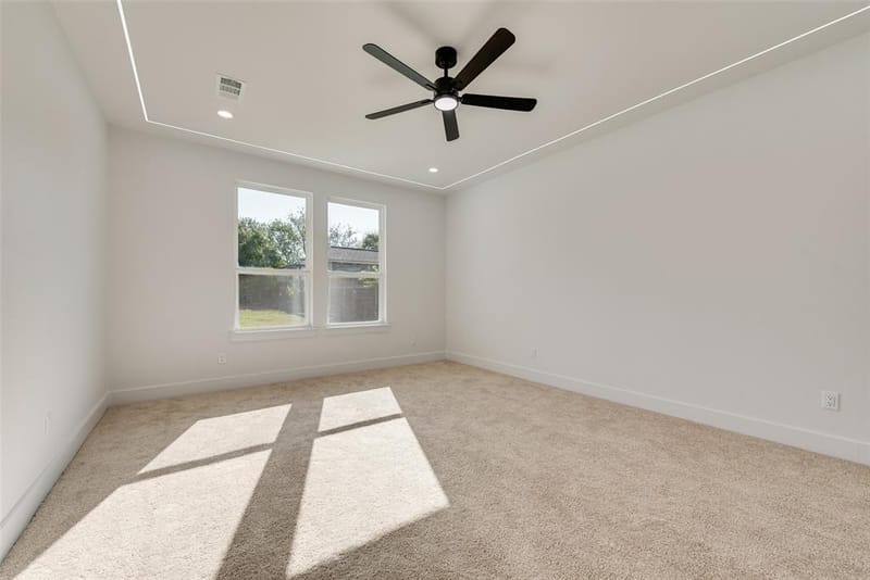 9324 Beckleycrest Avenue, Dallas TX 75232 - Photo 23