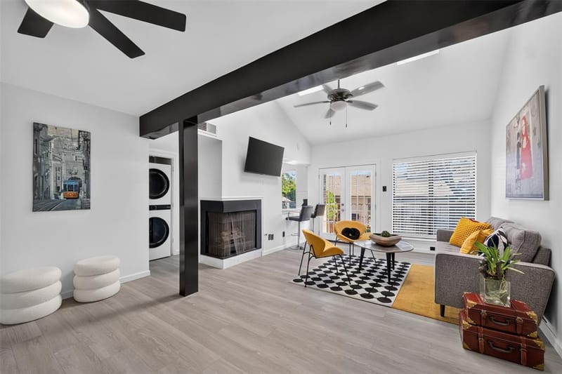 7522 Holly Hill Drive # 8, Dallas TX 75231