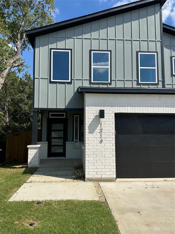 1314 Diceman Avenue, Dallas TX 75203 - Photo 2