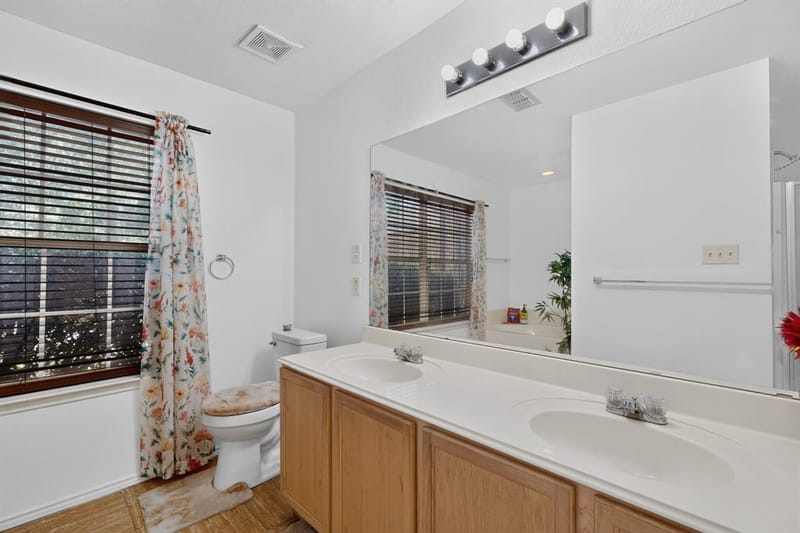 204 Centennial Place, Crowley TX 76036 - Photo 19