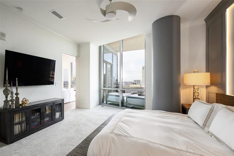 2200 Victory Avenue # 2401, Dallas TX 75219 - Photo 10