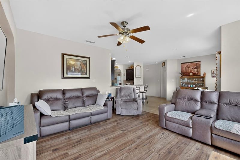 4817 Willow Branch Court, Fort Worth TX 76036 - Photo 6
