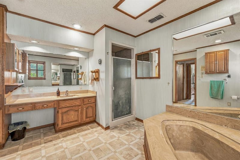 4017 Dakota Trail, Granbury TX 76048 - Photo 16