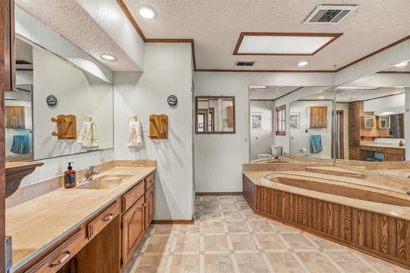 4017 Dakota Trail, Granbury TX 76048 - Photo 15