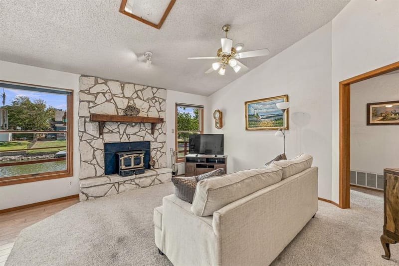 4017 Dakota Trail, Granbury TX 76048 - Photo 4