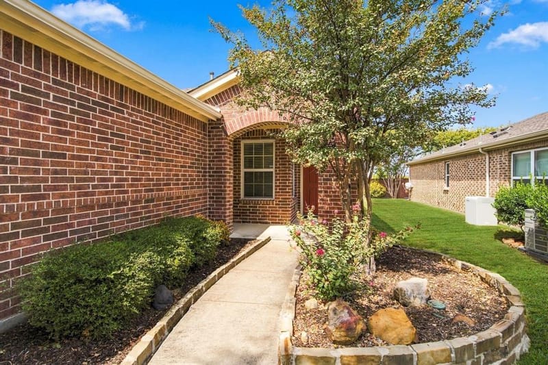 1562 Troon Drive, Frisco TX 75036 - Photo 2