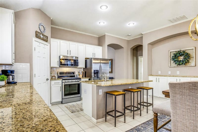8745 Turnberry Drive, Frisco TX 75036 - Photo 18