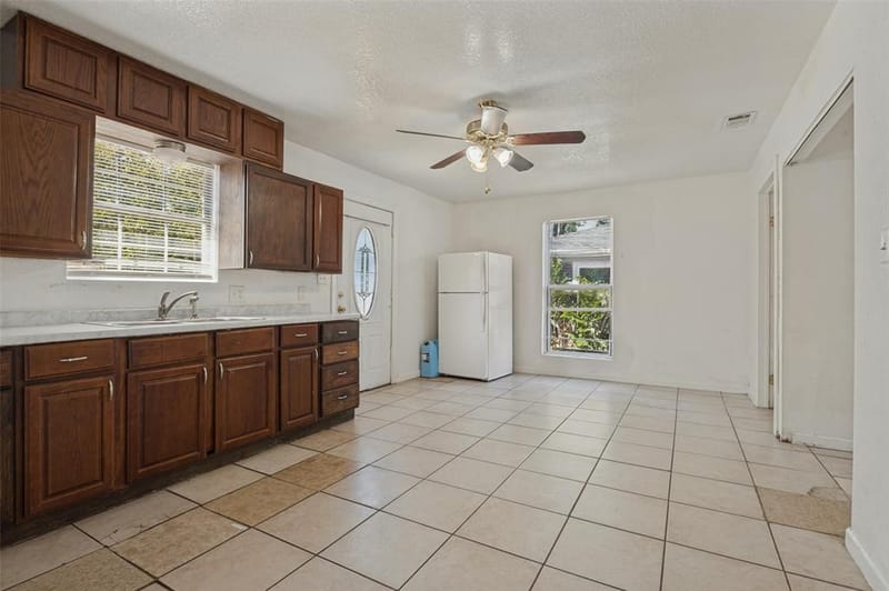 336 Belle Street, Bedford TX 76022 - Photo 9