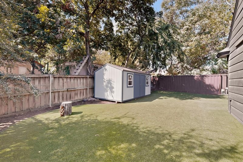 633 Strong Street, Dallas TX 75208 - Photo 36