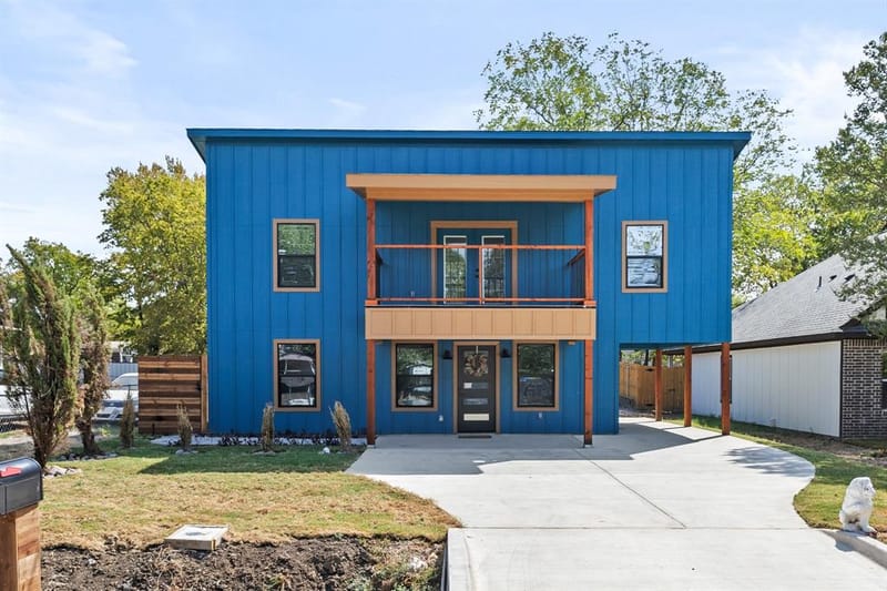 746 Ella Avenue, Dallas TX 75217 - Photo 2