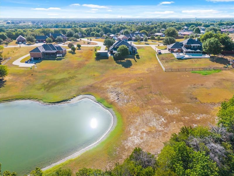 930 Lakeridge Drive, Lavon TX 75166 - Photo 6