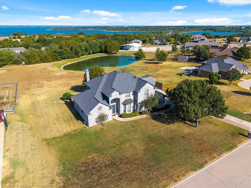 930 Lakeridge Drive, Lavon TX 75166 - Photo 4
