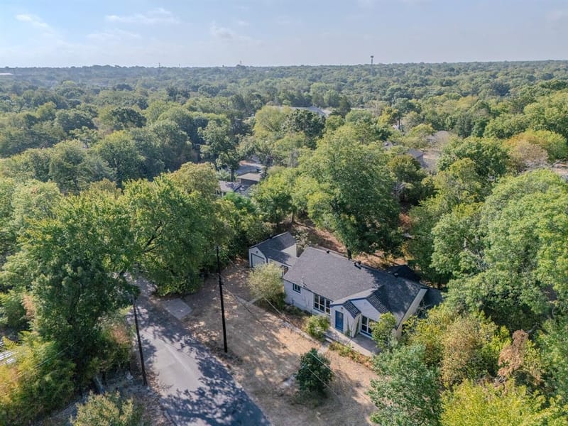 7054 Fairdale Avenue, Dallas TX 75227 - Photo 17