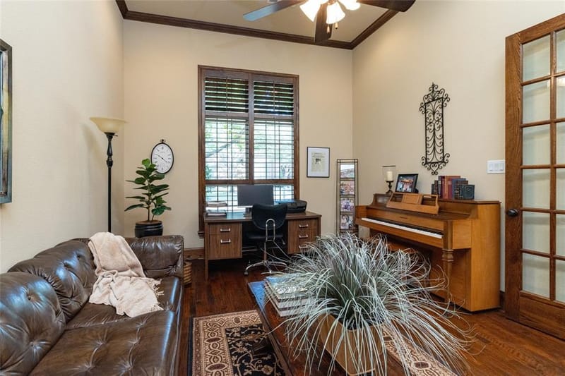 620 Kimbro Avenue, Lantana TX 76226 - Photo 6