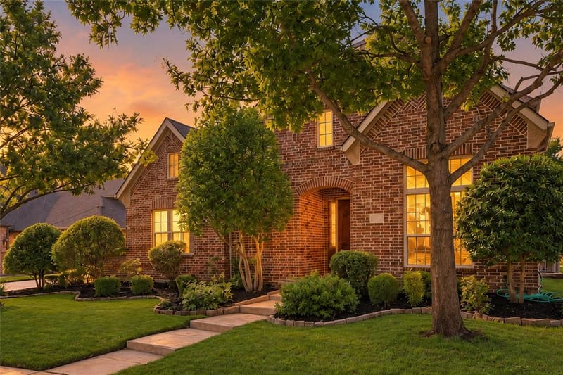 620 Kimbro Avenue, Lantana TX 76226