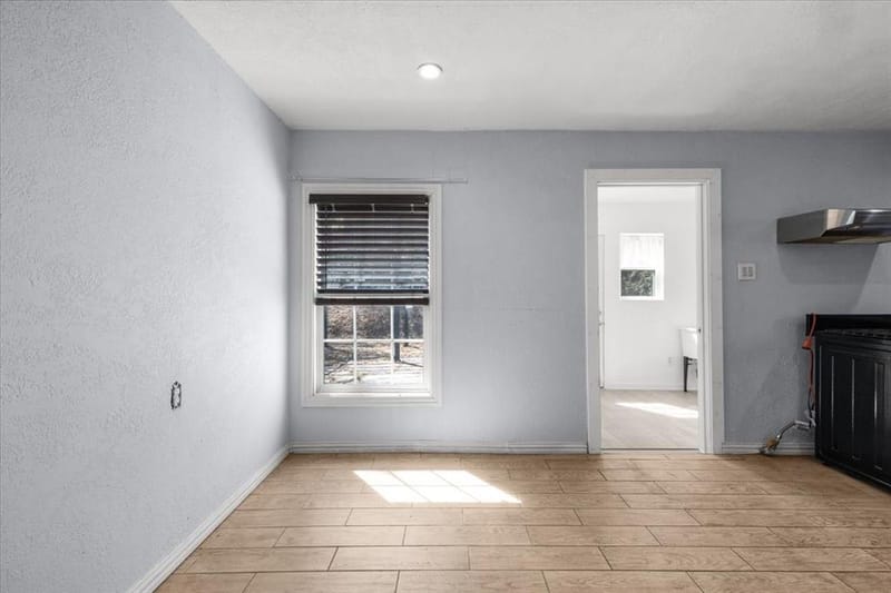 1016 Sycamore Terrace, Fort Worth TX 76104 - Photo 13