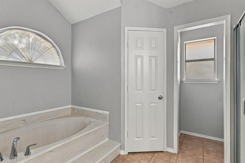 7305 Amber Drive, Watauga TX 76148 - Photo 24