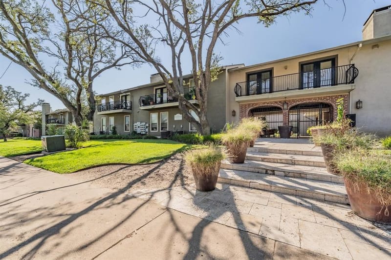 5816 Birchbrook Drive # 124, Dallas TX 75206 - Photo 2