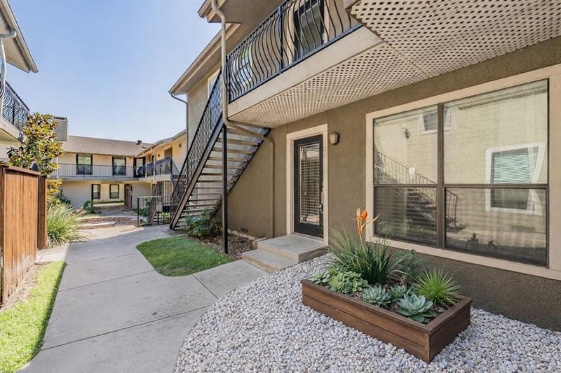 5816 Birchbrook Drive # 124, Dallas TX 75206
