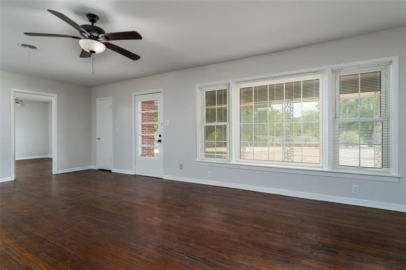 1119 Dula Circle, Duncanville TX 75116 - Photo 6