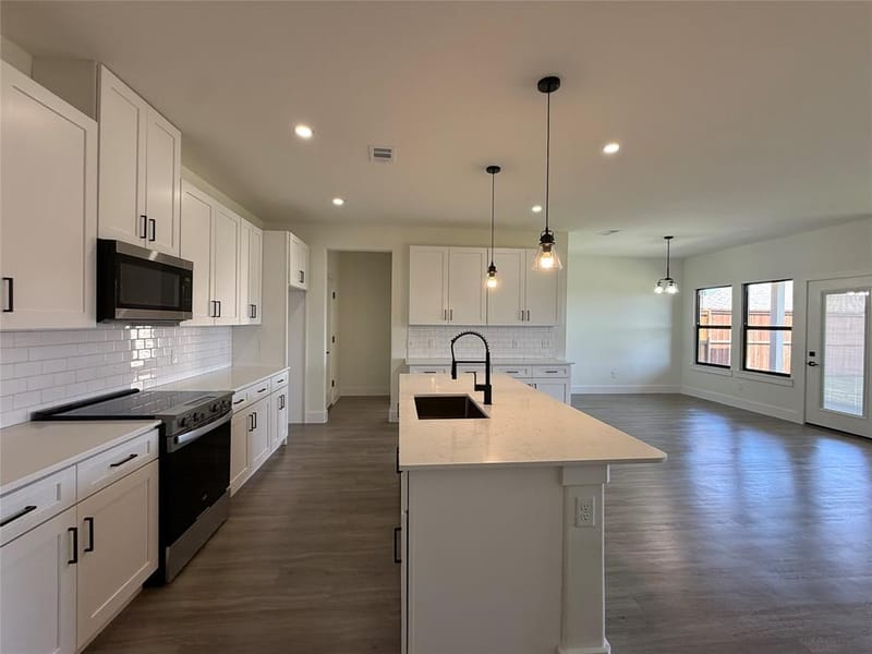 220 Reliance Road, Godley TX 76044 - Photo 15