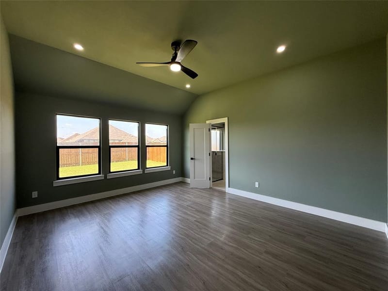 209 Reliance Road, Godley TX 76044 - Photo 10