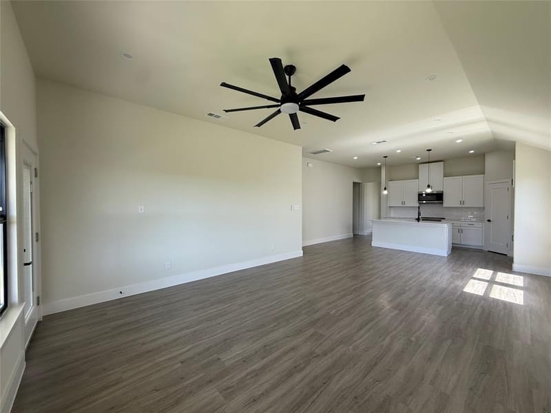 209 Reliance Road, Godley TX 76044 - Photo 8