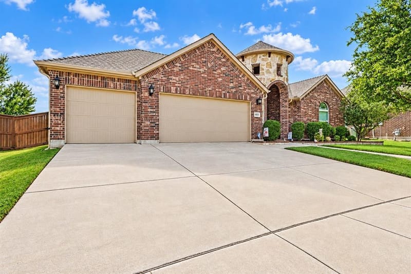 6825 San Antonio Drive, Fort Worth TX 76131 - Photo 16
