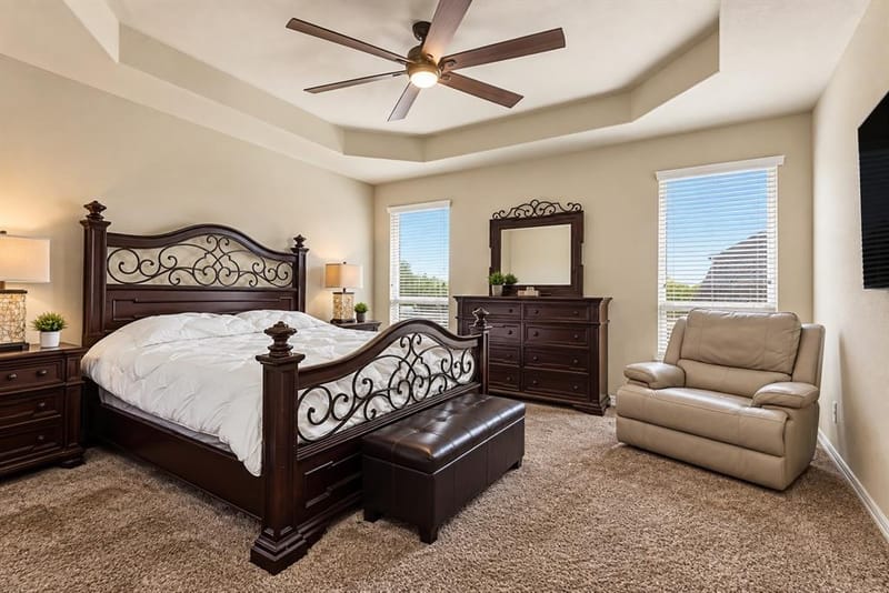 6825 San Antonio Drive, Fort Worth TX 76131 - Photo 9