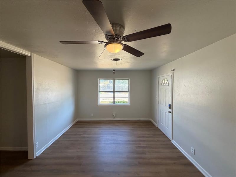 8021 Tumbleweed Trail, White Settlement TX 76108 - Photo 3