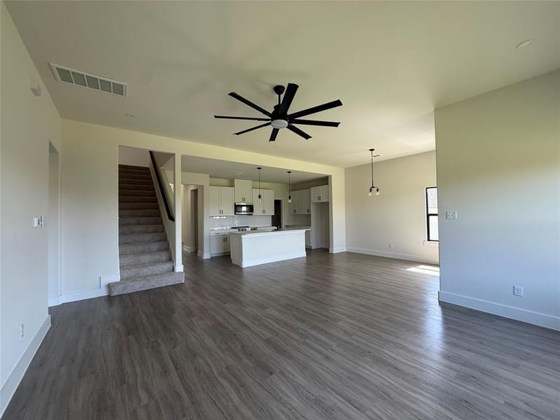 205 Reliance Road, Godley TX 76044 - Photo 9