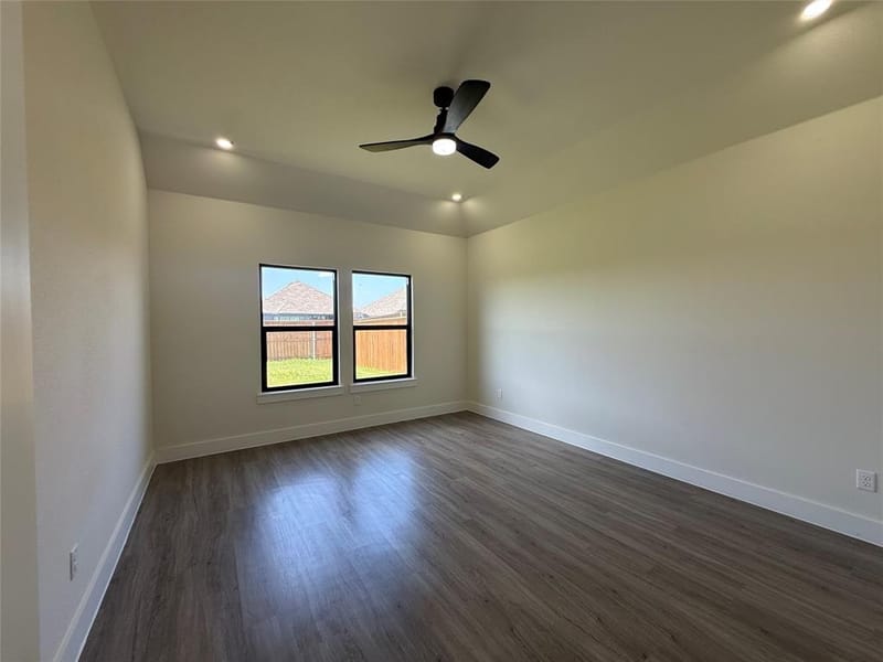 205 Reliance Road, Godley TX 76044 - Photo 15