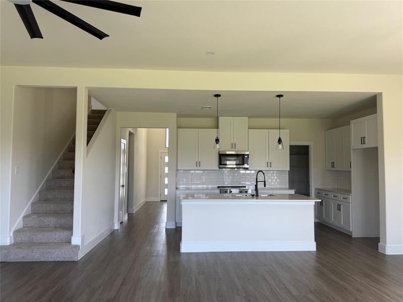 205 Reliance Road, Godley TX 76044 - Photo 11