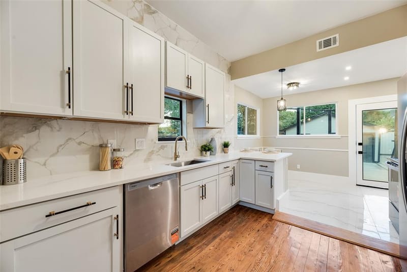 924 N Winnetka Avenue, Dallas TX 75208 - Photo 17
