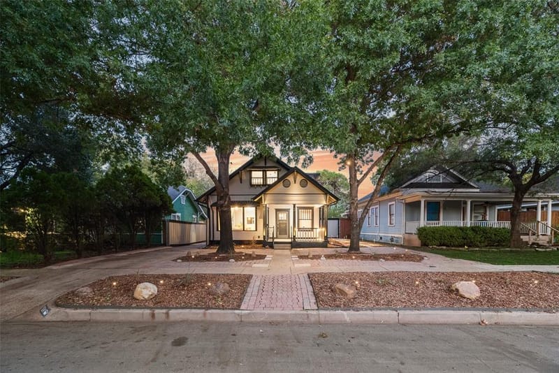 924 N Winnetka Avenue, Dallas TX 75208 - Photo 4