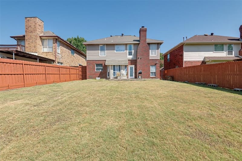 8914 Greenwood Trail, Rowlett TX 75088 - Photo 2