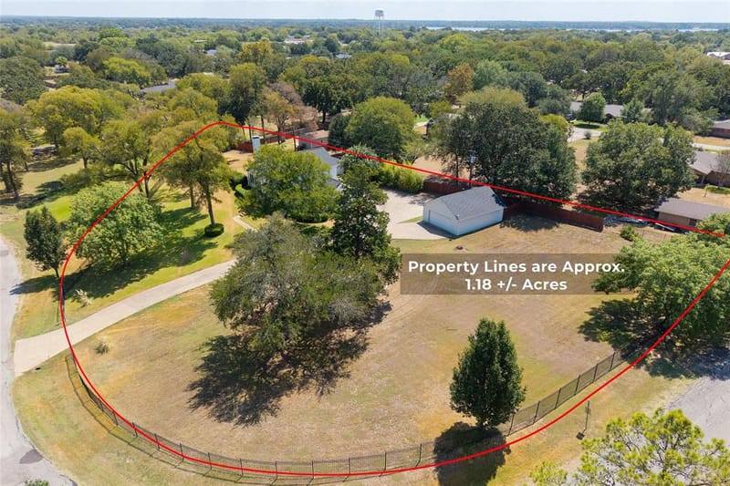 109 Lilac Lane, Gun Barrel City TX 75156 - Photo 2