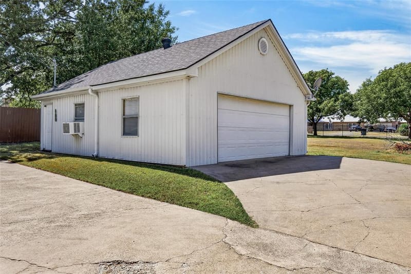 109 Lilac Lane, Gun Barrel City TX 75156 - Photo 25