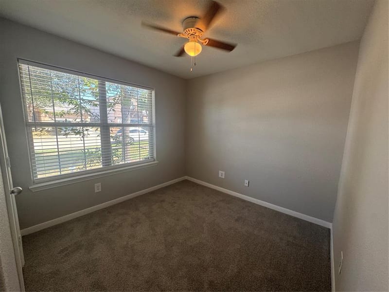 601 Hidden Dale Drive, Fort Worth TX 76140 - Photo 23
